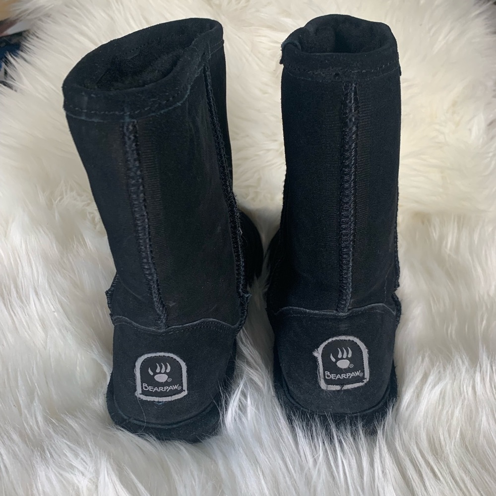 Women’s BearPaw boot